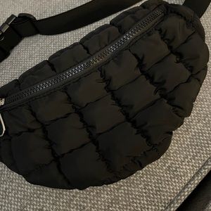 Black Quilted Puffy Fanny Pack!